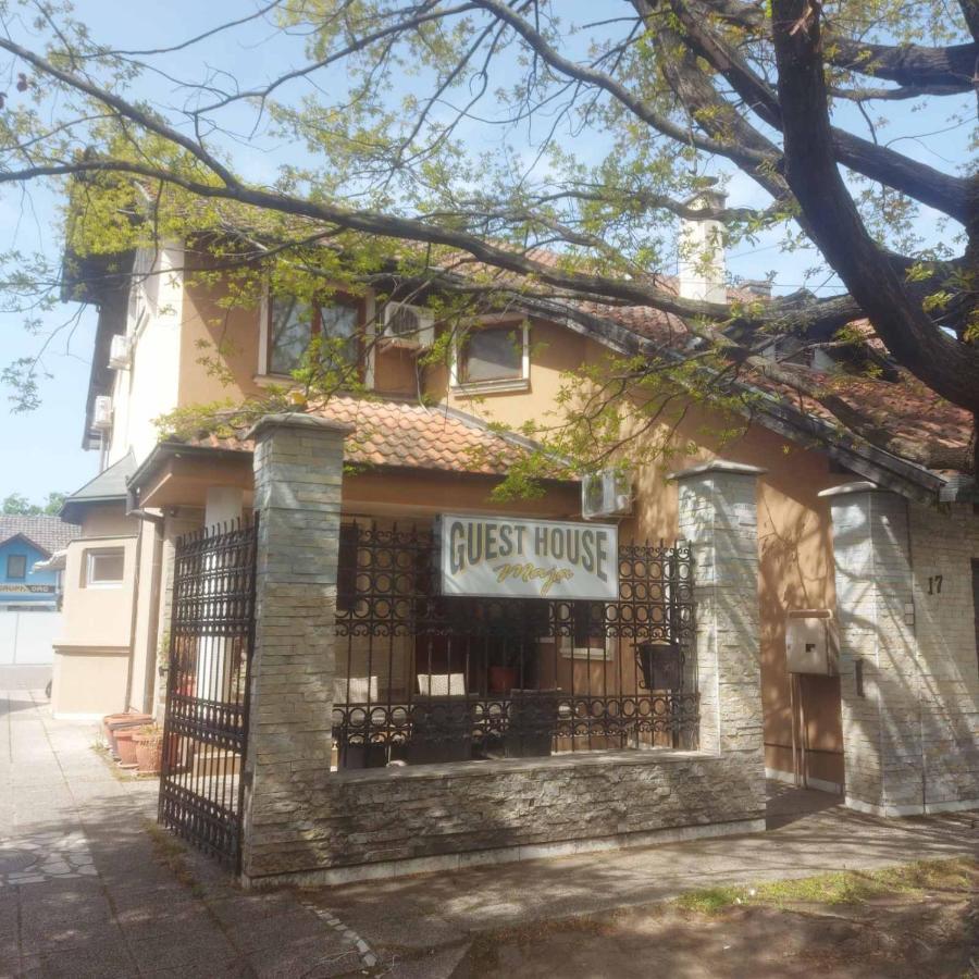 Guest House Maja Novi Sad Ngoại thất bức ảnh