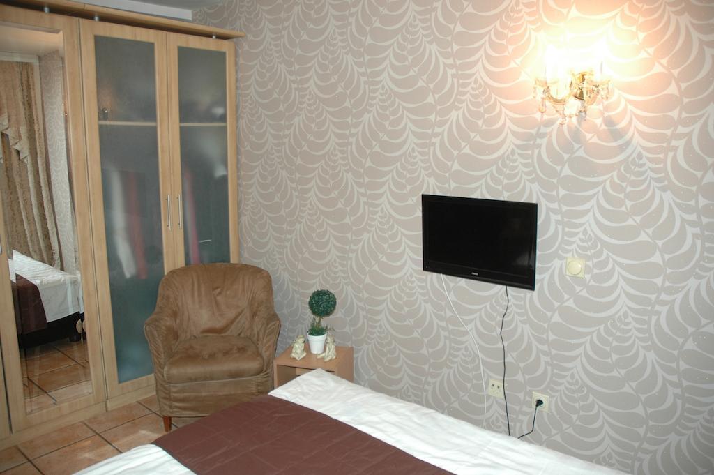 Guest House Maja Novi Sad Phòng bức ảnh