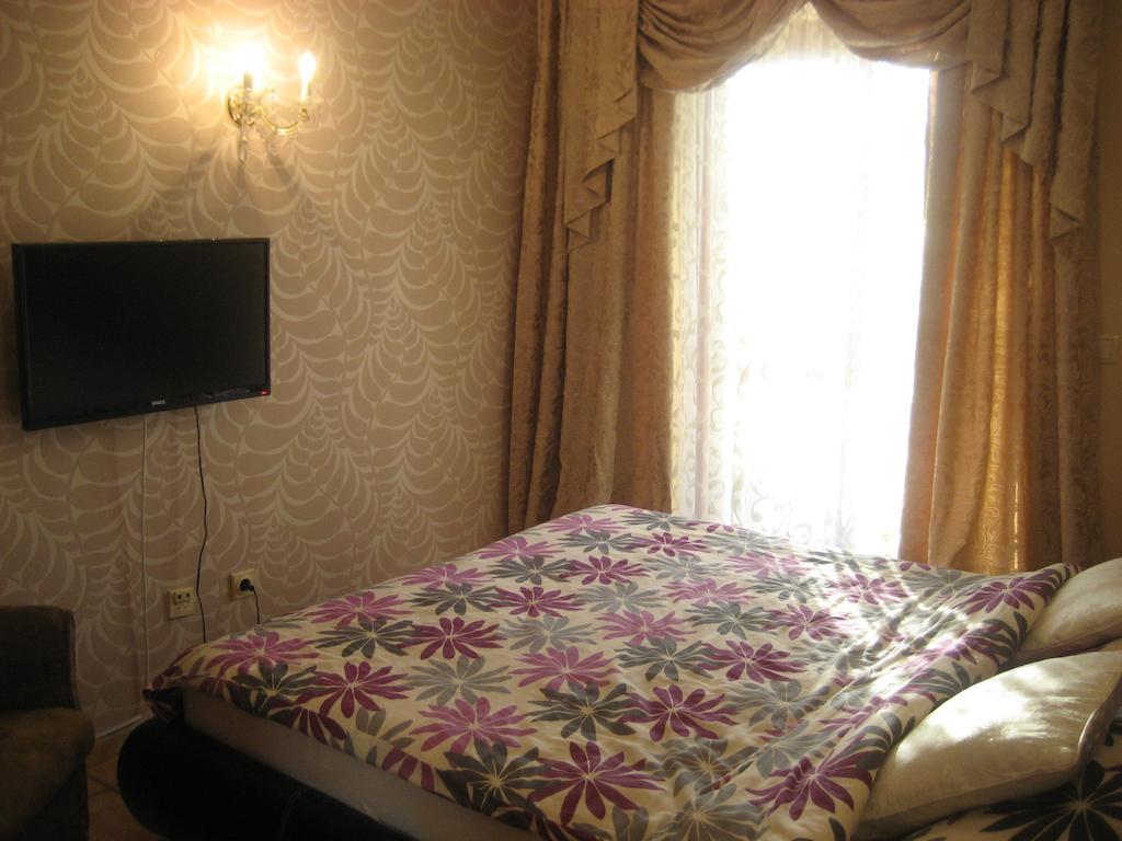 Guest House Maja Novi Sad Ngoại thất bức ảnh