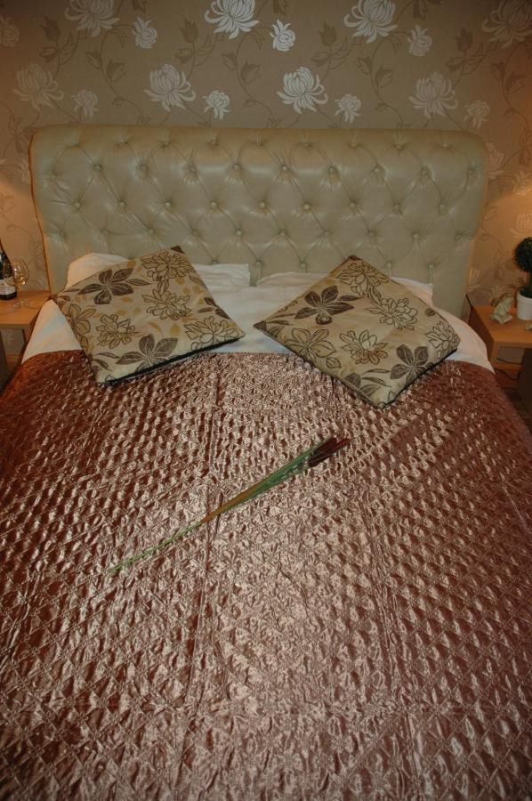 Guest House Maja Novi Sad Phòng bức ảnh